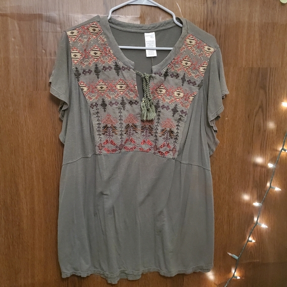 Faded Glory Tribal Top with Tie - Picture 14 of 16